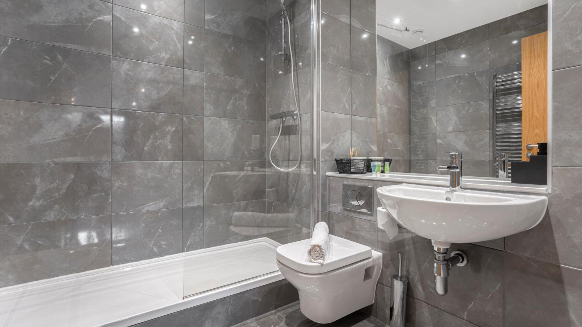 Axium Escape- 2 Bed Apartment, Birmingham City Centre מראה חיצוני תמונה